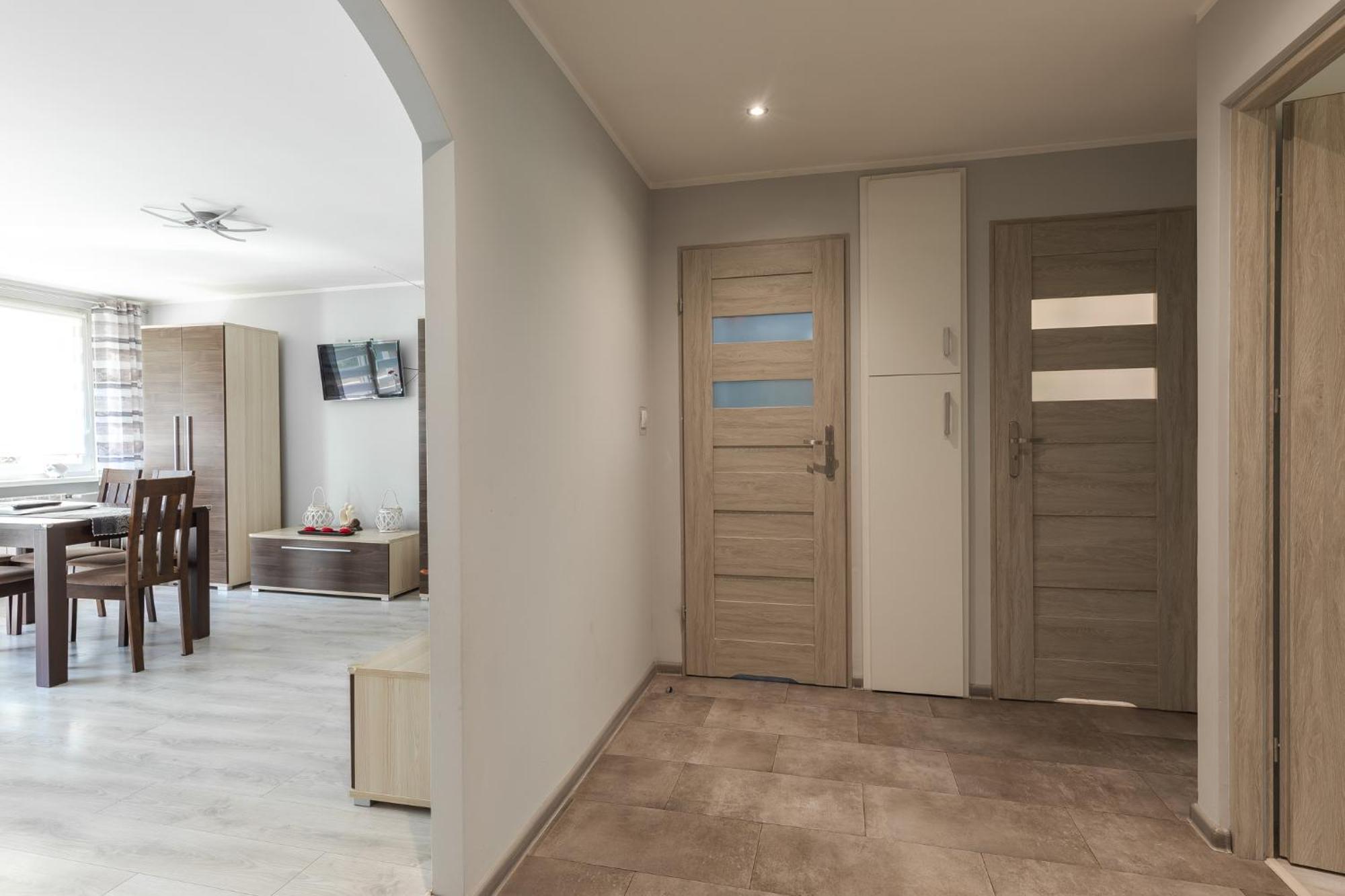 Apartament Przy Termach Cieplickich Julcia Jelenia Góra Εξωτερικό φωτογραφία
